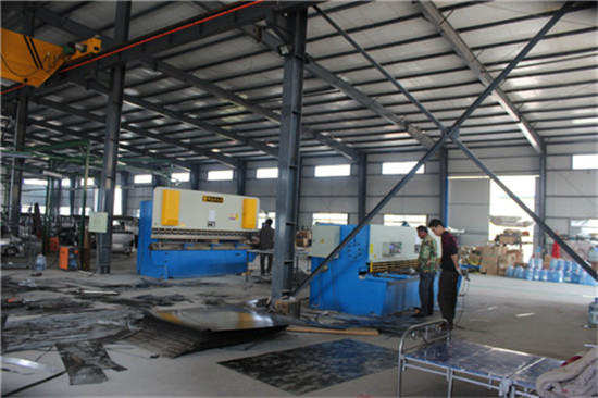 山東電動(dòng)轎車生產(chǎn)廠家